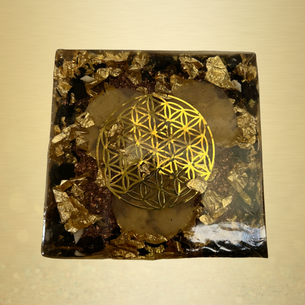 Ultimate Pyramid - Image 4